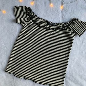 Brandy Melville off the shoulder top